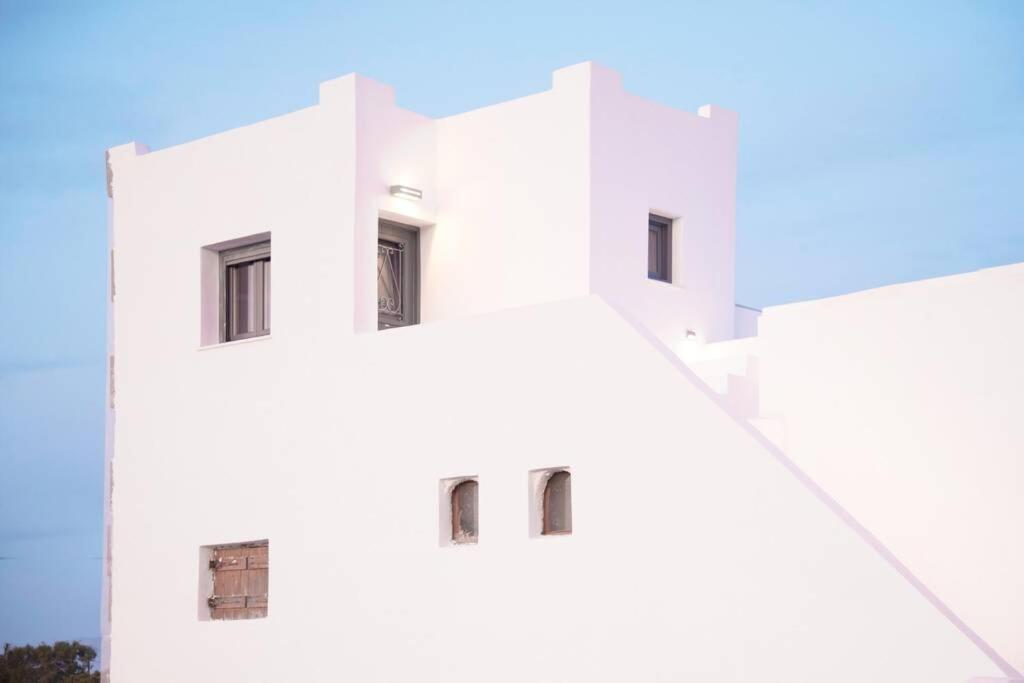 Sunny Studio W.Breathtaking Naxos Views In Isterni Appartement Isterni  Buitenkant foto