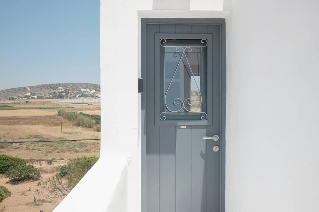 Sunny Studio W.Breathtaking Naxos Views In Isterni Appartement Isterni  Buitenkant foto