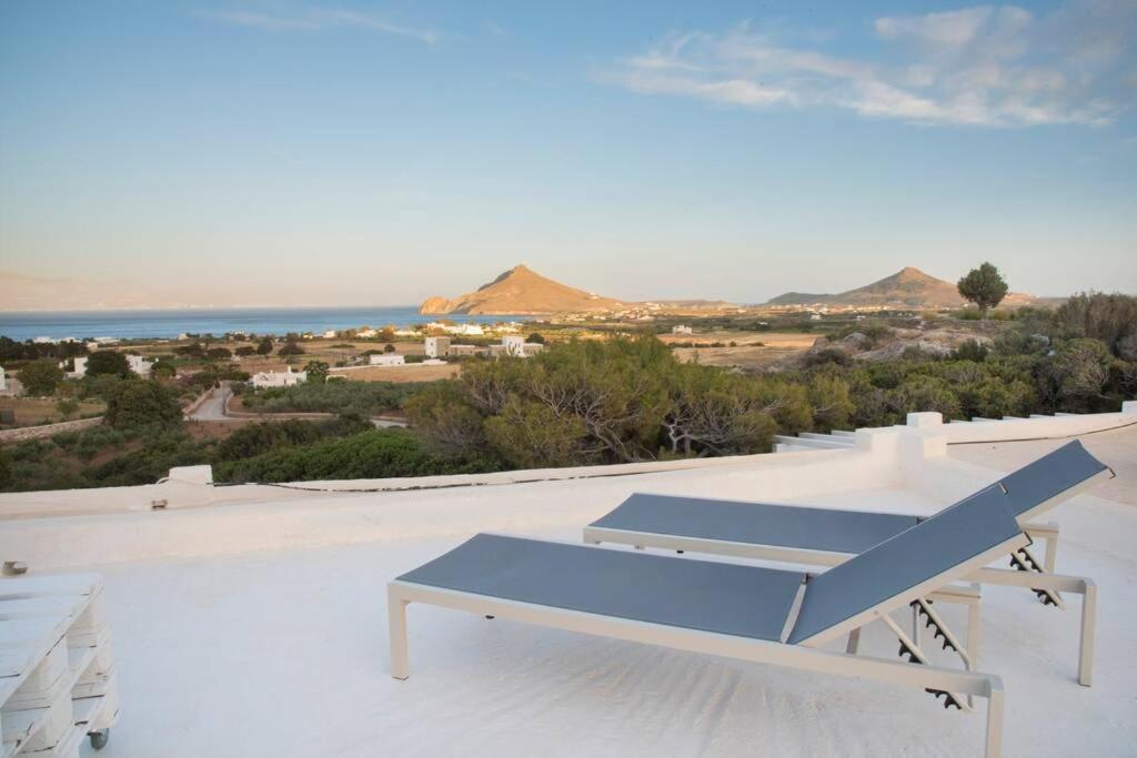 Sunny Studio W.Breathtaking Naxos Views In Isterni Appartement Isterni  Buitenkant foto